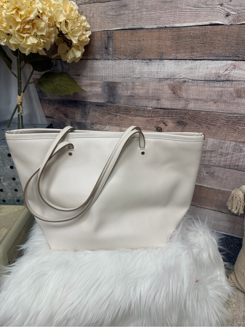 Coach Cream Saffiano Leather Tote with Gold Logo - Picture 3 of 4